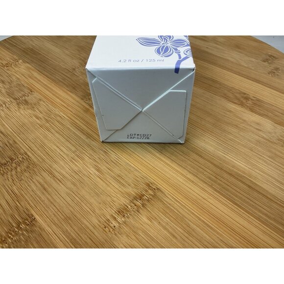 Elvis+Elvin New York Lilac Softener 4.2 Fl Oz Lightweight NIB - Picture 2 of 3